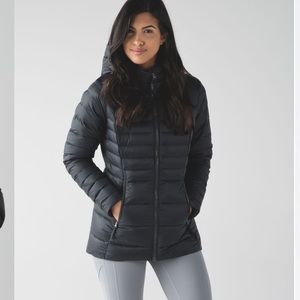 EUC Lululemon down for it jacket sz 2 fit likes 4
